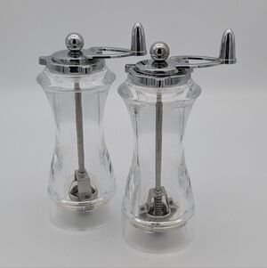 Vintage William Bounds Original Acrylic Salt & Pepper Mill